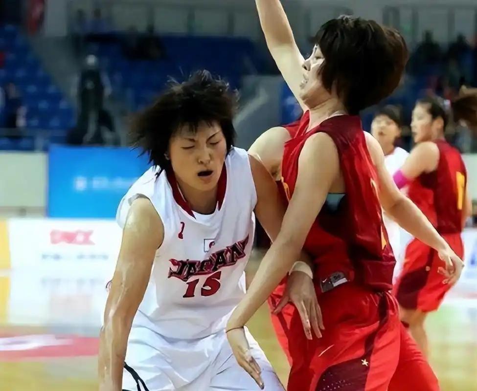 尼克斯愿超税留夺冠功臣罗宾逊