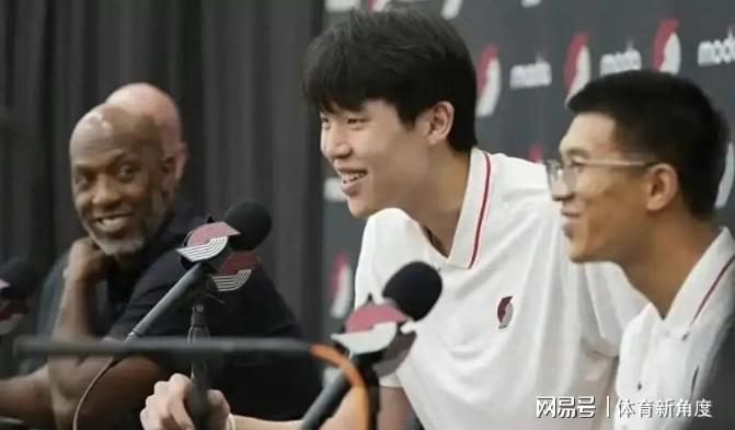 詹姆斯遭遇端午节困惑?评论区上演神对话