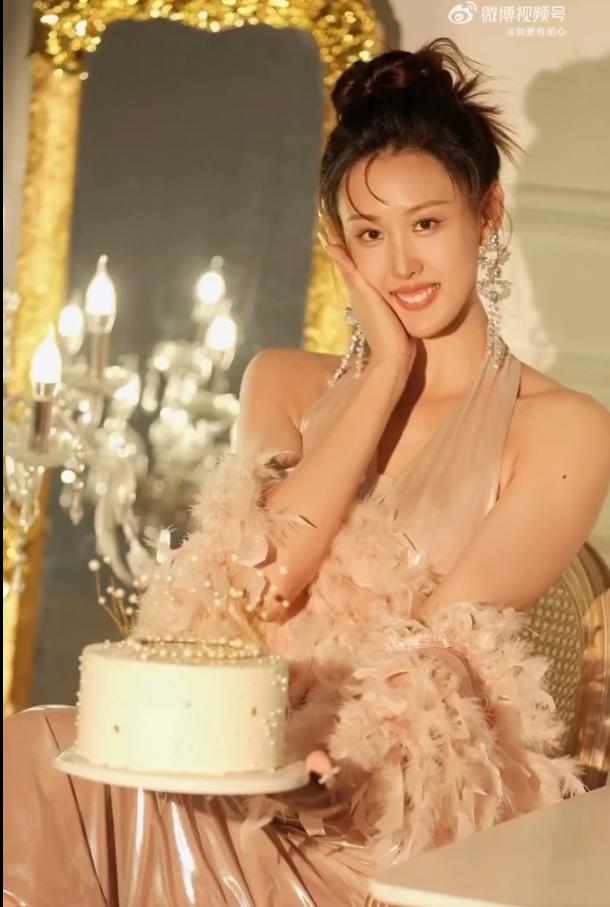 什么情况?鄢手骐进入自由球员名单,辽篮放弃执行+1选项,会离队吗?